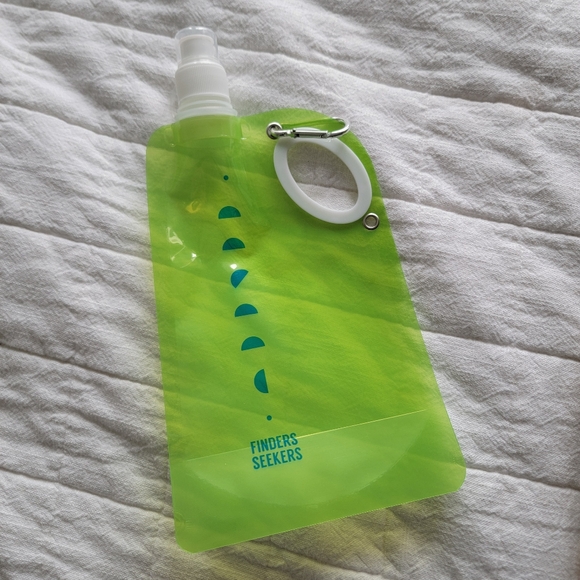 Finders Seekers Packable Water Bottle - Picture 1 of 3